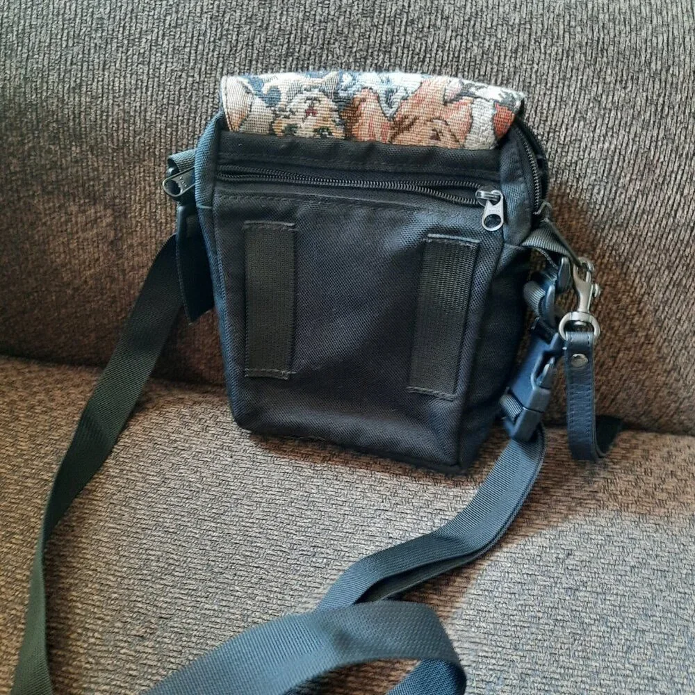 Small Cat Tapestry Purse 6"x9" Crossbody Shoulder Bag - Picture 6 of 6